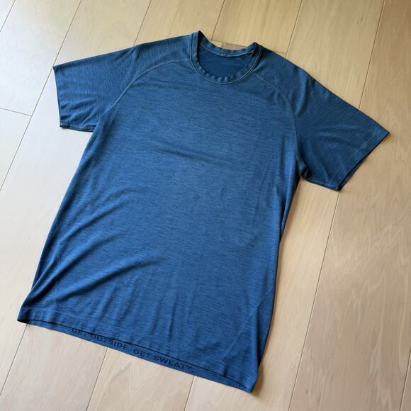 Lululemon Vent Shirt Medium Blue Yoga Running Workout Sportswear Athleisurea - Picture 8 of 8